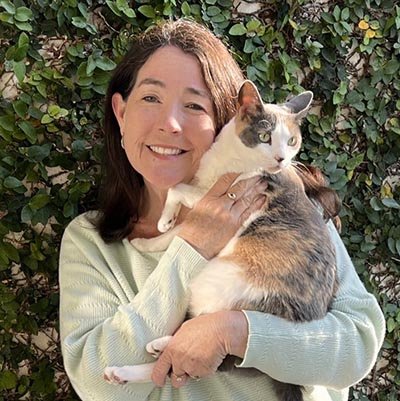 cat-sitter-in-vero-beach Cat sitter with her cat in Vero Beach FL